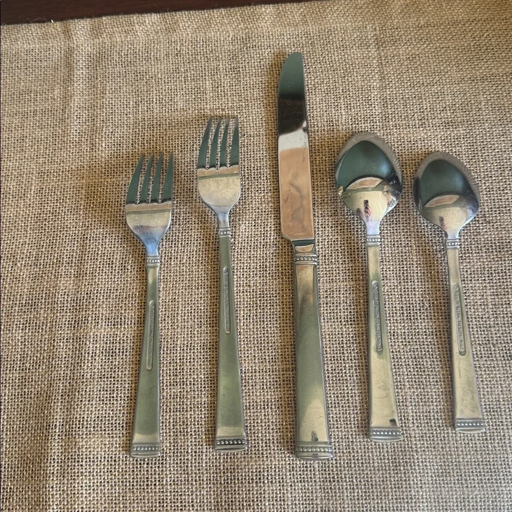 Reed & Barton Flatware Imperial Bead Stainless 5 Piece Place Setting Everyday